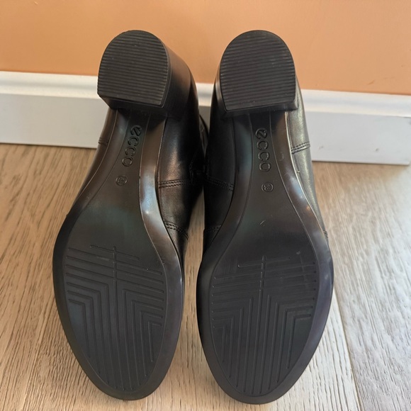 ECCO Black Leather Heeled Ankle Boots • Sz 7–7.5 • Ankle Harness Booties - Picture 4 of 12